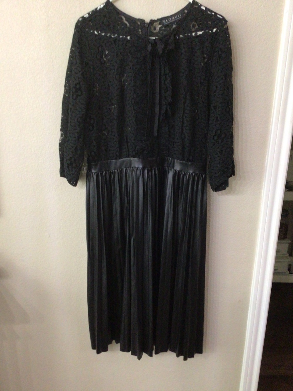 Eloquii black dress with lace top & leather looking bottom. Size 14 great shape
